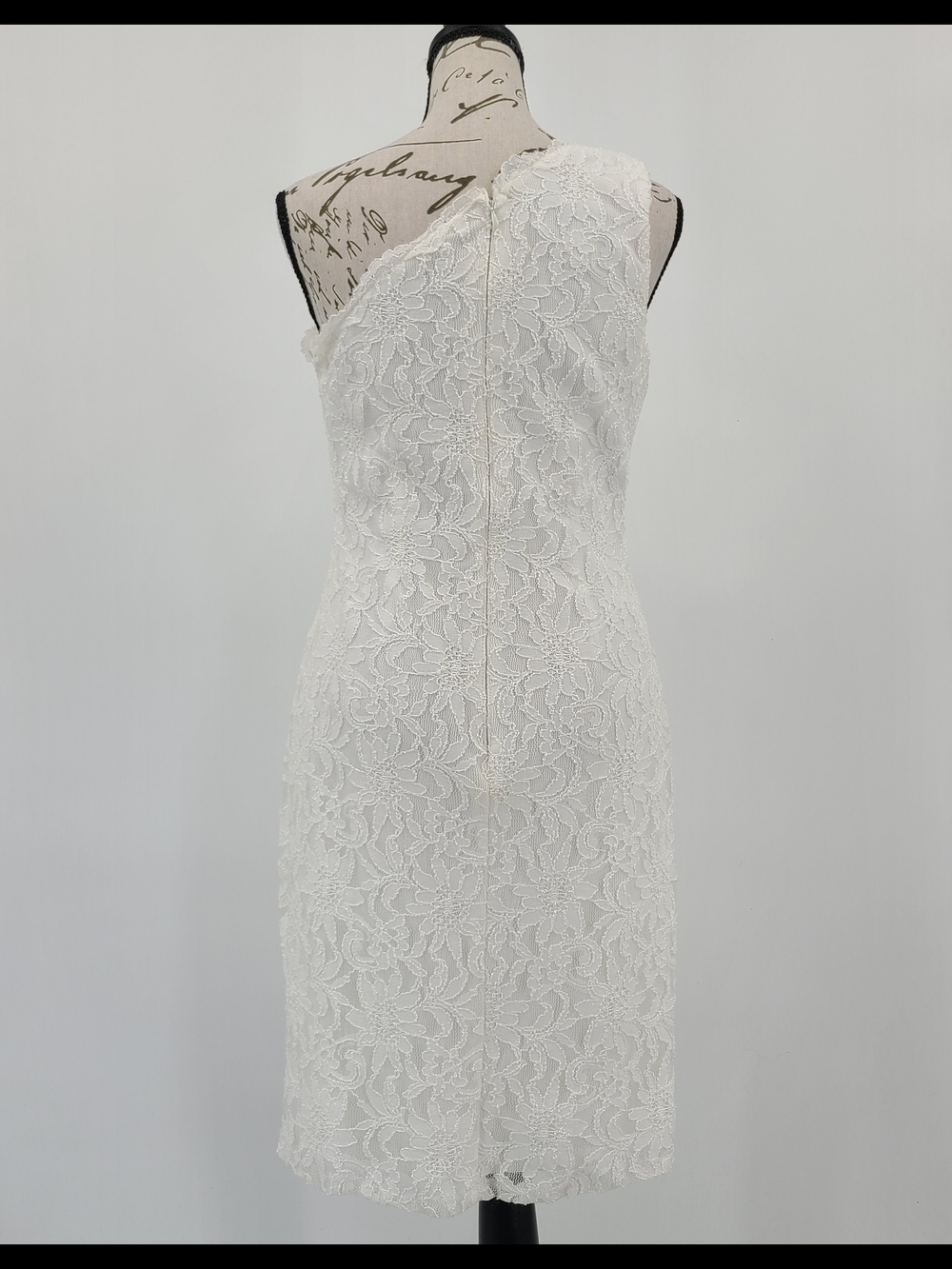 David's Bridal Studio White Lace One-Shoulder Wedding Dress - Picture 9 of 16
